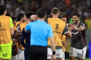 Time do Fluminense celebra gol contra o Platense, pela Libertadores 2026 (Foto: Buda Mendes/Getty Images)