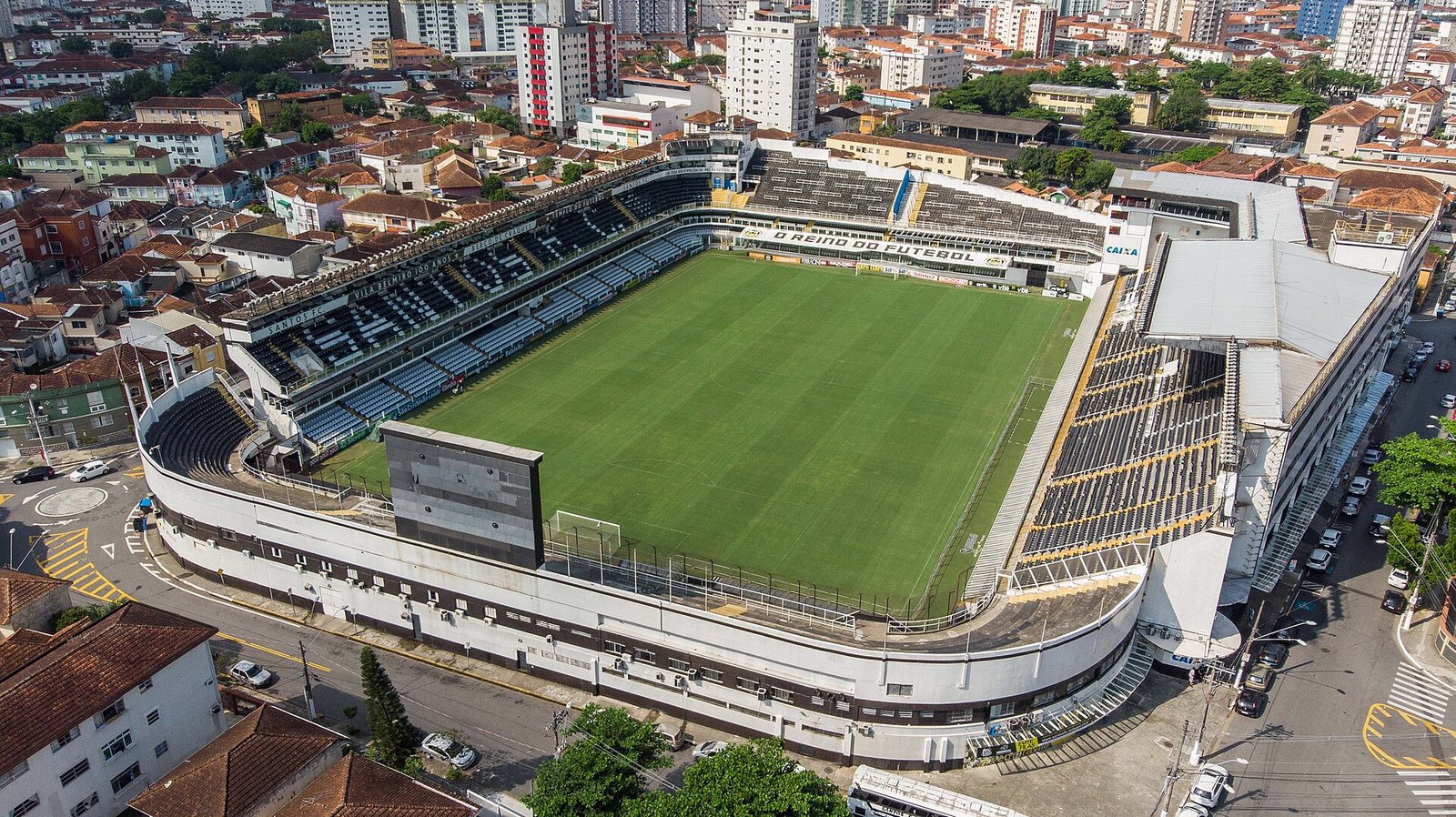 Foto-ROGERIO CASSIMIRO estadio urbano caldeira SANTOS SP-0330