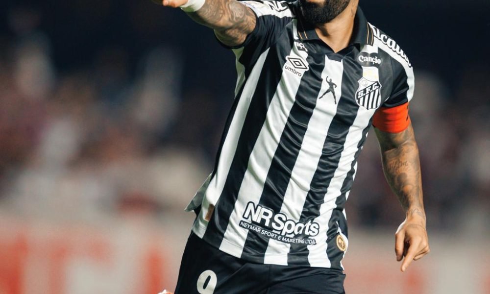 Gabigol marca duas vezes e Santos vence São Paulo de virada no Morumbis
