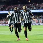Gabigol ironiza críticas após dois gols pelo Santos: “10 anos”