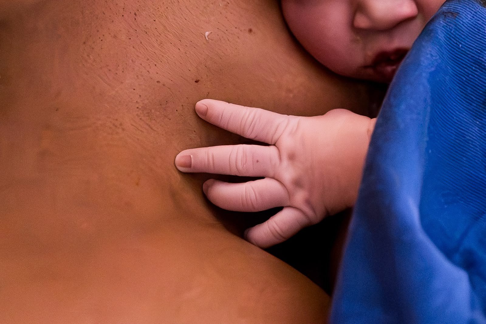 Fernanda Garay anuncia nascimento da segunda filha, Flora: "Repletos de amor"