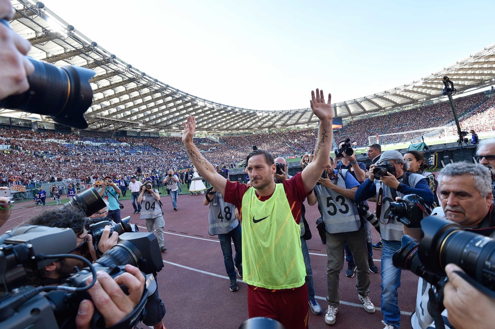 Totti revela que aposentadoria na Roma foi forçada: "Naquele dia, morri"