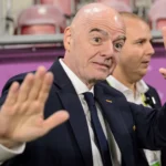 Infantino recebe R$ 8,8 milhões não divulgados, diz The Times