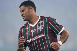 Hulk reencontra Palmeiras pelo Fluminense