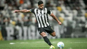 Atlético-MG lidera gols de falta no Brasileirão
