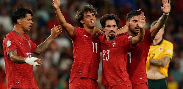 João Felix comemora gol por Portugal contra País de Gales pela Liga das Nações