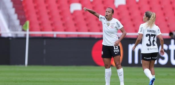 Corinthians feminino chega à final e Milly fala em time imune à crise