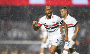 São Paulo define data de retorno de Lucas Moura aos gramados