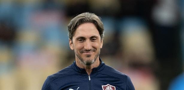 Luis Zubeldía, técnico do Fluminense, antes de jogo contra o Operário-PR, na Copa do Brasil