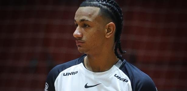 Maicon, destaque do futsal do Corinthians, jogará pelo Azuriz