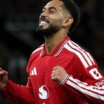 Matheus Cunha comemora gol do Manchester United contra o Sabah, pela Liga dos Campeões