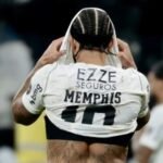 Corinthians: Casagrande critica Depay após queda de Diniz