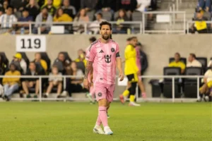 Messi mira milésimo gol após retorno aos treinos do Inter Miami