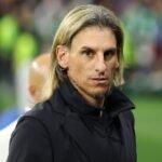 Beccacece recusa o Corinthians, e ídolo do Vélez Sarsfield é oferecido