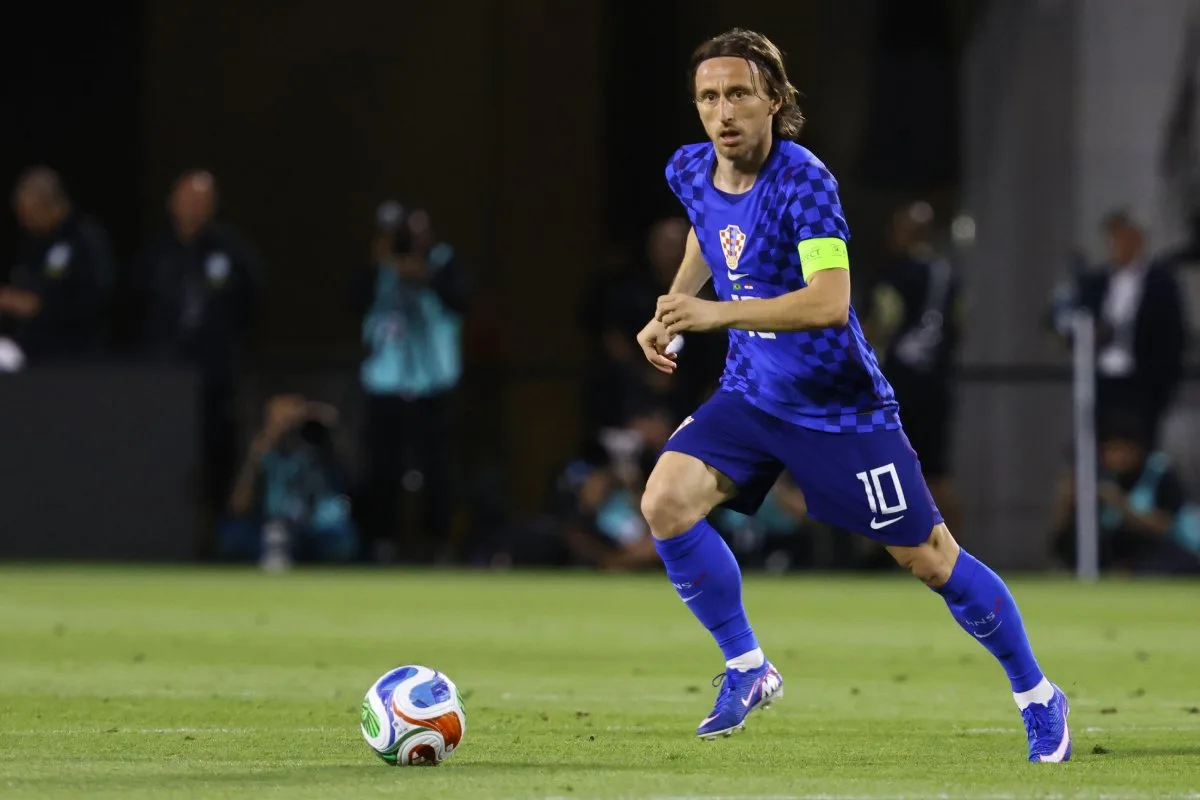 Modric diz sentir vergonha após 7 a 0 da Inglaterra e vive reta final amarga pela Croácia | Torcedores