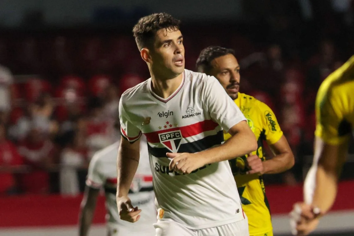 Rui Costa relembra drama de Oscar no São Paulo: “milagre divino”