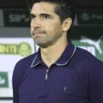 Atacante do Palmeiras sente a coxa e vira preocupação para Abel Ferreira em reta decisiva