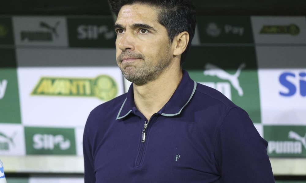 Atacante do Palmeiras sente a coxa e vira preocupação para Abel Ferreira em reta decisiva