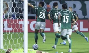 Palmeiras tem nomes para lista de dispensa e pode faturar milhões