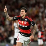 Pedro volta ao Flamengo após atritos e mira retomada do protagonismo