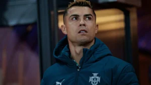 Cristiano Ronaldo é suspenso por 30 dias