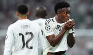 Vini Jr. pode perder "El Clásico" após expulsão em jogo contra o Villarreal; entenda