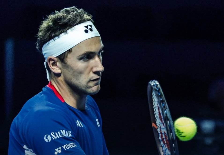 Ruud vence em três sets na Basileia, Shelton e Wawrinka jogam na terça