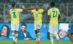 Samuel Lino faz dois e Brasil goleia a Índia em último amistoso da Super Data Fifa