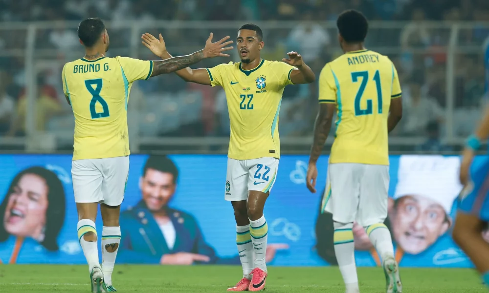 Samuel Lino faz dois e Brasil goleia a Índia em último amistoso da Super Data Fifa