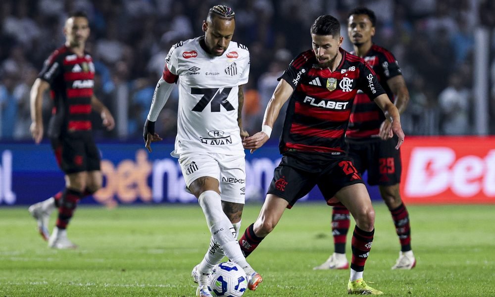 Após vitória do Santos no Maracanã, Neymar revela que esteve próximo de assinar com clube carioca
