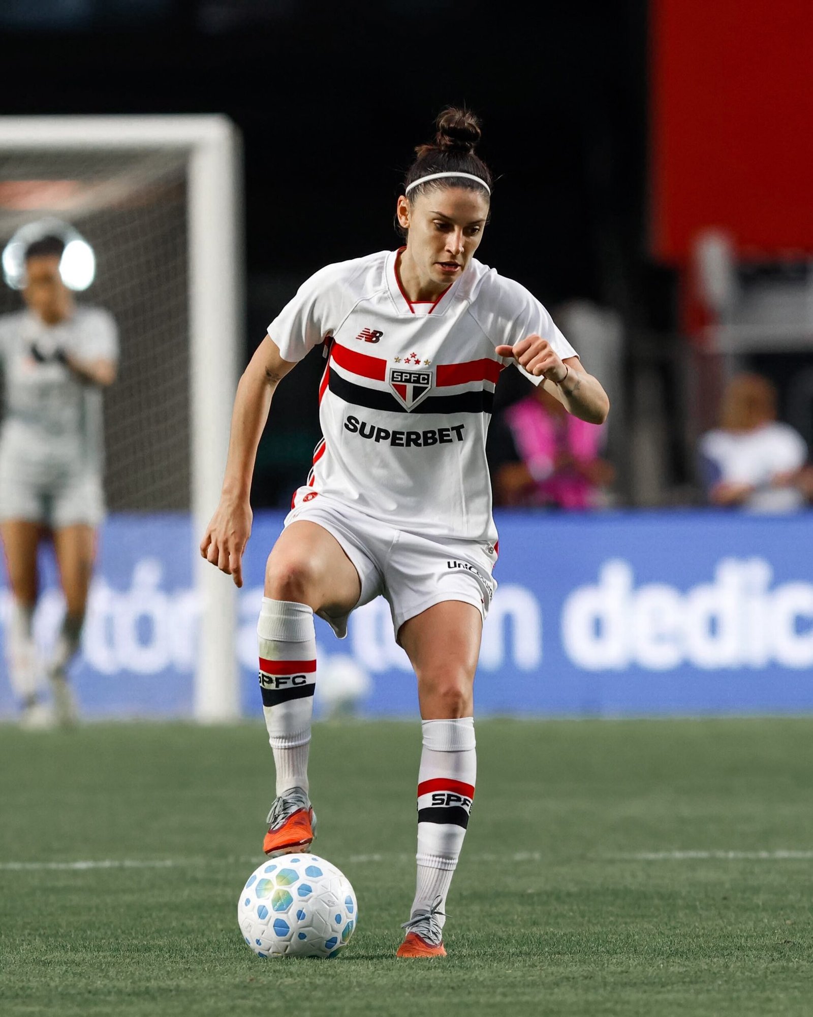 Bruna Calderan sofre fraturas na mandíbula e passará por cirurgia em São Paulo