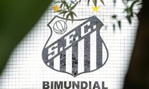 Santos paga dívidas e derruba três transfer bans mas segue com quatro punições