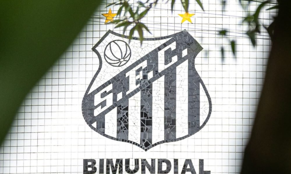 Santos paga dívidas e derruba três transfer bans mas segue com quatro punições