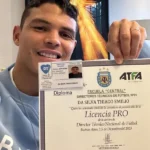 Jogadores teriam pago até R$ 100 mil por licenças falsas de técnico