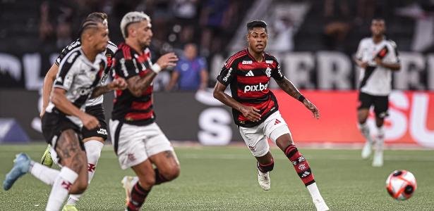 Paulo Vinicius Coelho (PVC)