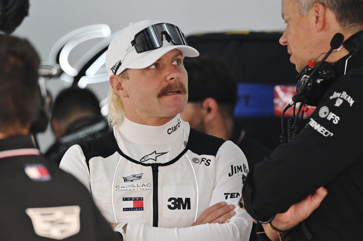 F1: Bottas faz trajeto de 350 km de bike entre Sepang e Singapura