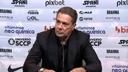 O treinador Vanderlei Luxemburgo concedeu entrevista coletiva (Foto: Rodrigo Coca Ag. Corinthians)