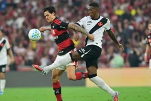 Futebol na TV hoje: quinta (29) tem Vasco x Flamengo e clássico mineiro