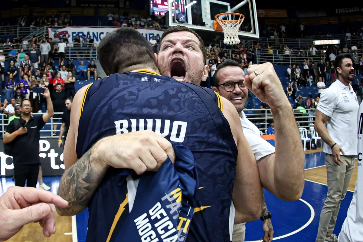 Dono do Mogi, Victor Sarro quer alavancar NBB e faz críticas ao Corinthians