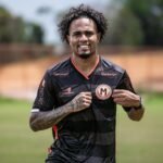 Após atuar no Rio Verde-GO, Marinho tem permanência oficializada pelo Manauara para 2027