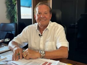 Rafael Tenório registra chapa e será candidato a presidente do CSA