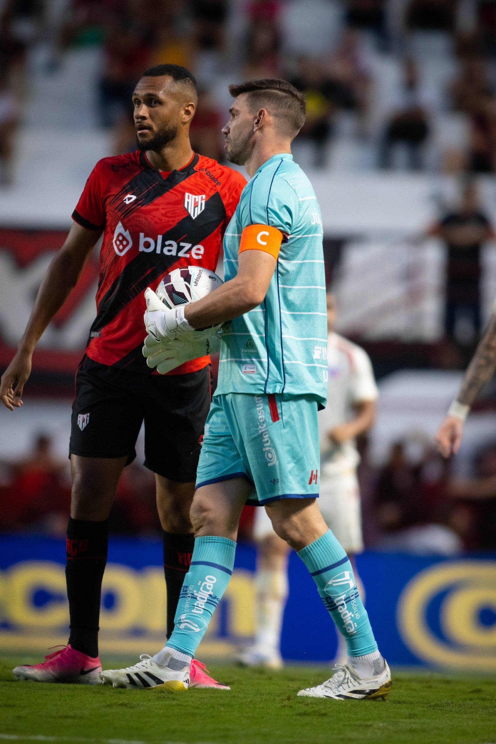 Fortaleza reencontra Gustavo Coutinho, artilheiro do Atlético-GO