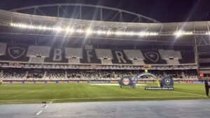 Botafogo x Vasco: onde assistir ao vivo, horário e escalações