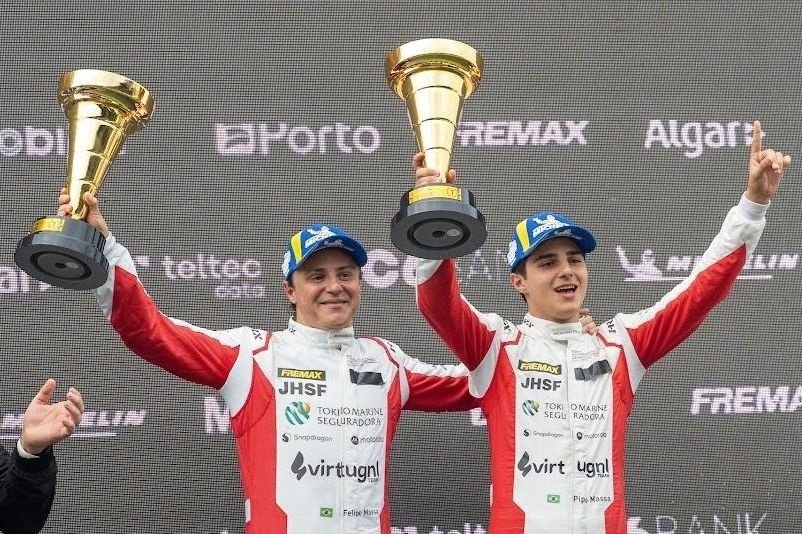 Pipo e Felipe Massa vencem pela 1ª vez juntos: "Para sempre"