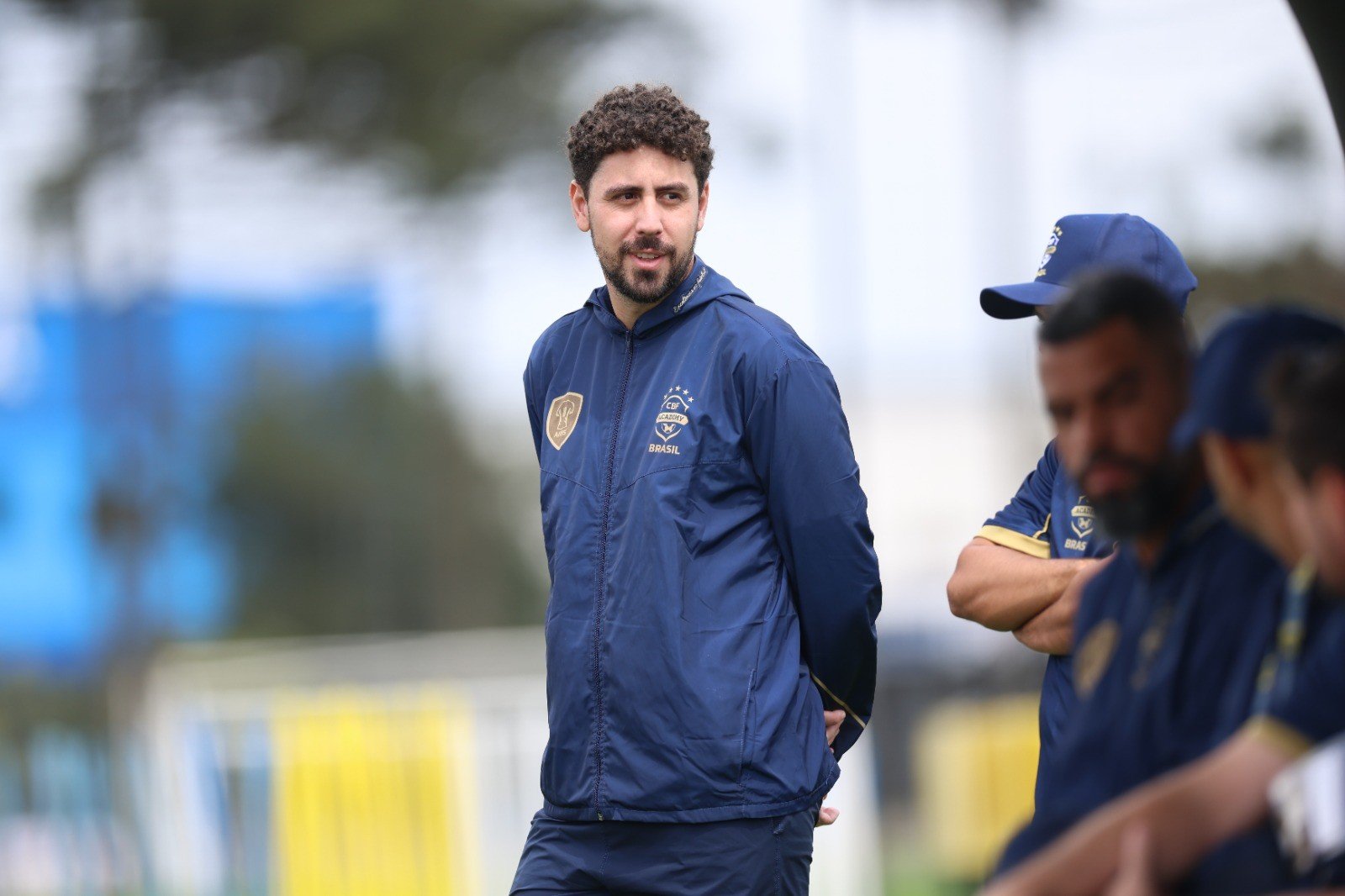 Técnico do Manaus João Victor conclui Licença A da CBF Academy