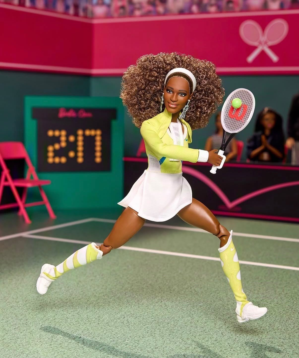 Serena Williams é homenageada com boneca inspirada em título histórico
