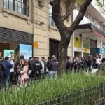 Torcida do Vasco faz fila enorme, e retirada de ingressos para jogo contra o Boca dura mais de três horas