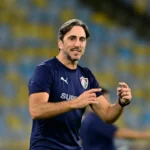 Corinthians busca Luis Zubeldía, mas mantém Ramón Díaz como plano A
